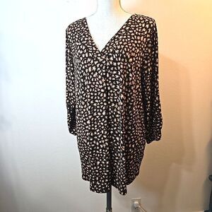 Beacon Women's 3/4 Sleeve Plus Size 2X Abstract Animal Print V-neck Stitch Fix